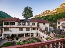 Pensiunea Cuibul Viselor - cazare Valea Cernei, Herculane (90)