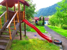 Pensiunea Sandra - accommodation in  Cernei Valley, Herculane (06)