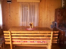 Cabana Lacrimioara - accommodation in  Fagaras and nearby, Sambata (08)