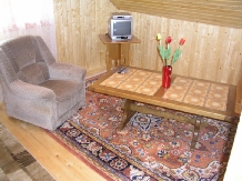 Cabana Vistioara - accommodation in  Fagaras and nearby, Sambata (03)