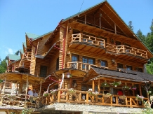 LaPePensiunea Vanatorul - accommodation in  Ceahlau Bicaz, Durau (01)