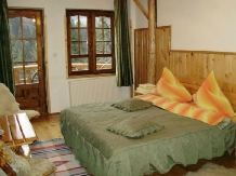 LaPePensiunea Vanatorul - accommodation in  Ceahlau Bicaz, Durau (13)