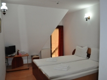 Pensiunea Corola - accommodation in  Ceahlau Bicaz (61)