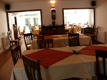 Pensiunea Mirabilandia - accommodation in  Apuseni Mountains, Valea Draganului (12)