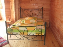 Cabana Izvorul Bucuriei - accommodation in  Brasov Depression, Buzau Valley (24)