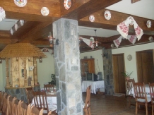 Pensiunea Amethyst - accommodation in  Maramures Country (08)