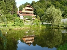 Pensiunea Smarald - accommodation in  Maramures Country (01)