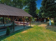 Cabana Victor - cazare Tara Maramuresului (37)