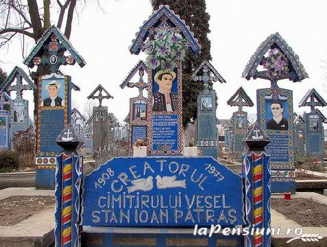 Pensiunea Chindris - cazare Tara Maramuresului (Activitati si imprejurimi) Pensiunea Chindris - cazare Tara Maramuresului (Activitati si imprejurimi)