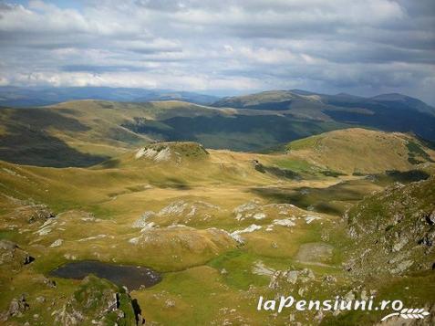 Pensiunea Paradis - alloggio in  Nord Oltenia, Transalpina (Attivit&agrave; e i dintorni)