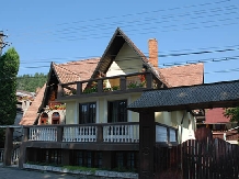 Pensiunea Aurora - accommodation in  Gura Humorului, Bucovina (01)