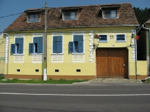 Pensiunea Cartref - accommodation in  Sighisoara (01)