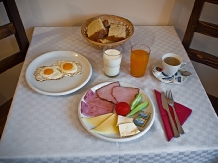 Pensiunea Tolstoi - cazare Rucar - Bran, Moeciu, Bran (17)