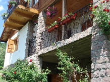 Casa cu Trandafiri - alloggio in  Rucar - Bran, Piatra Craiului, Moeciu (09)