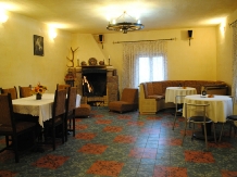 Casa cu Trandafiri - accommodation in  Rucar - Bran, Piatra Craiului, Moeciu (12)