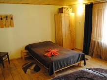 Casa cu Trandafiri - accommodation in  Rucar - Bran, Piatra Craiului, Moeciu (13)