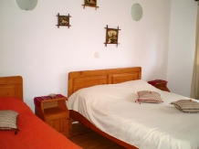 Pensiunea Casuta cu Ponei - accommodation in  Rucar - Bran, Moeciu (10)