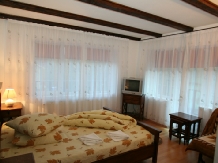 Pensiunea Capra cu 3 iezi - accommodation in  Rucar - Bran, Moeciu, Bran (08)