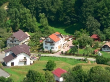 Pensiunea Ionela - accommodation in  Rucar - Bran, Moeciu (08)