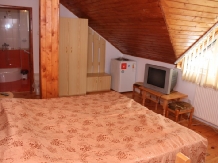 Pensiunea Redis - accommodation in  Rucar - Bran, Rasnov (09)