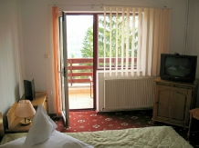 Vila Carina - accommodation in  Prahova Valley (15)