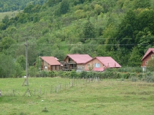 Pensiunea Raiul de pe Rau - cazare Muntenia (16)