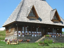 Casele de vacanta Luca si Vicentiu - alloggio in  Tara Maramuresului (05)