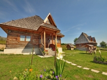 Casele de vacanta Luca si Vicentiu - accommodation in  Maramures Country (74)