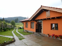 Cabana Curmaturi - alloggio in  Dintorni di Sibiu, Tara Motilor, Transalpina (02)