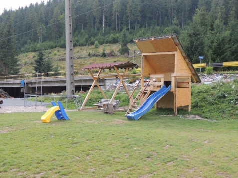 Vila Giulia - accommodation in  Apuseni Mountains, Motilor Country, Arieseni (Surrounding)