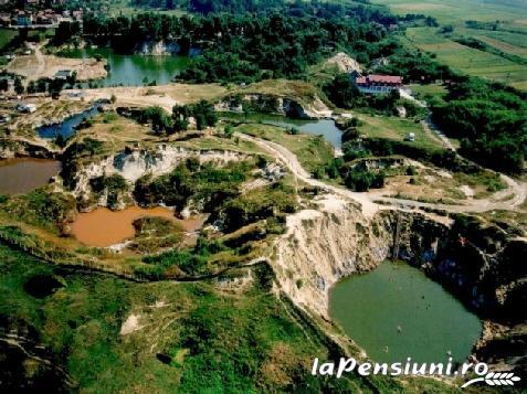 Pensiunea Natura - alloggio in Fagaras e vicinanze (Attività e i dintorni) Pensiunea Natura - alloggio in Fagaras e vicinanze (Attività e i dintorni)