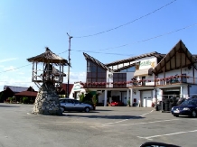 Pensiunea Regal - accommodation in  Bistrita (16)