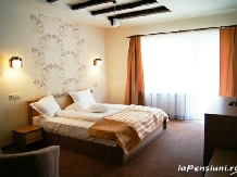 Pensiunea Jojo - accommodation in  Cernei Valley, Herculane (13)