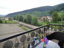 Pensiunea El Quatro Boutique - accommodation in  Gura Humorului, Voronet, Bucovina (27)