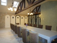 Pensiunea El Quatro Boutique - accommodation in  Gura Humorului, Voronet, Bucovina (29)