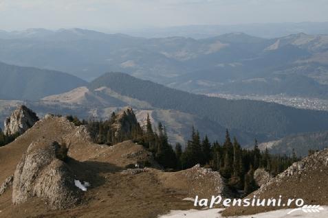 Pensiunea El Quatro Boutique - accommodation in  Gura Humorului, Voronet, Bucovina (Surrounding)