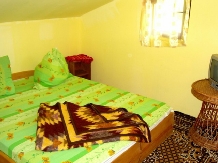 Pensiunea Mia - accommodation in  Maramures Country (08)