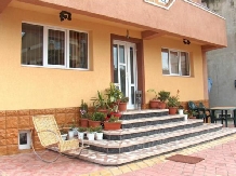 Casa Omer - cazare Litoral (13)