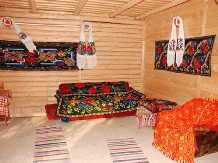 LapePensiunea Ioana Lavita - accommodation in  Maramures Country (05)