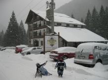 Cabana Conacul Ursului - cazare Fagaras, Transfagarasan (08)