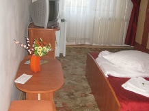 Pensiunea Eden - accommodation in  Cernei Valley, Herculane (22)