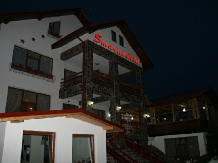 Pensiunea Smarandita - accommodation in  Ceahlau Bicaz (02)
