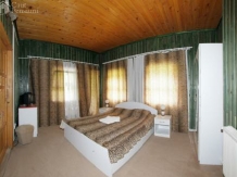 Pensiunea Barlogul Ursilor - accommodation in  Moldova (23)