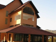Pensiunea Alexandra - accommodation in  Bucovina (04)