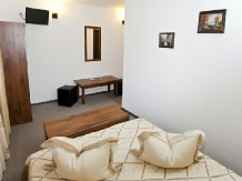 Pensiunea La Bucovineanca - accommodation in  Gura Humorului, Bucovina (22)