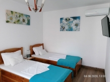 Pensiunea Ioana - accommodation in  Fagaras and nearby, Muscelului Country (11)