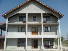 Pensiunea Adelina - accommodation in  North Oltenia (07)
