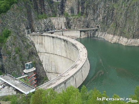 Pensiunea Belvedere La Cristina - cazare Fagaras, Transfagarasan (Activitati si imprejurimi)