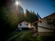 Cabana din Brazi - accommodation in  Muscelului Country (03)