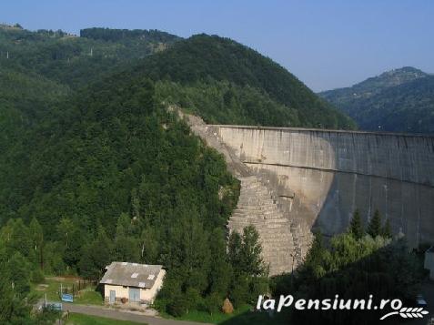 Pensiunea Paradis - cazare Valea Doftanei (Activitati si imprejurimi)